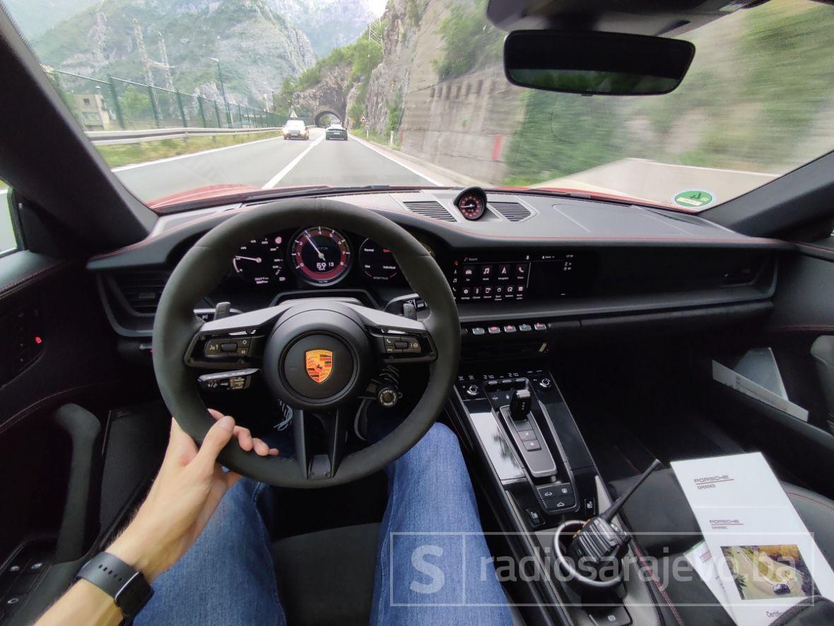 Foto: Radiosarajevo.ba /Porsche 911 Carrera 4 GTS